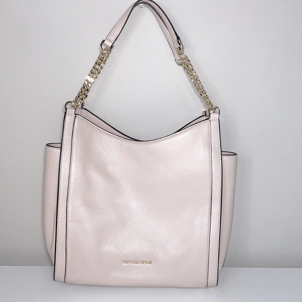 Michael Kors Newbury MD Chain Tote Oyster Pink
|